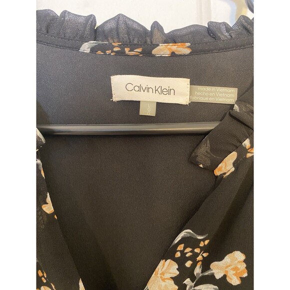 Calvin Klein Sz Large Houndstooth Floral Ruffled Button-Up Top - Picture 3 of 7